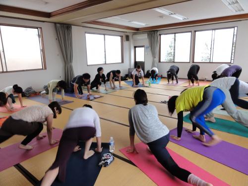 太陽礼拝108回　イベント　ヨガ　アーサナ