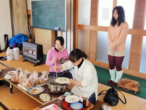 ヨガッサ　yogatha　ランチ忘年会