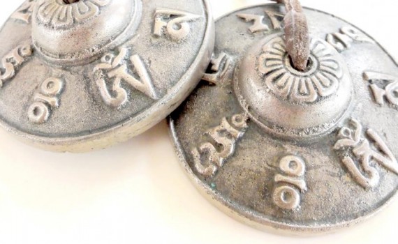 新潟県長岡市のヨガ教室＆RYT200資格スクール yogatha ヨガッサ 料金案内